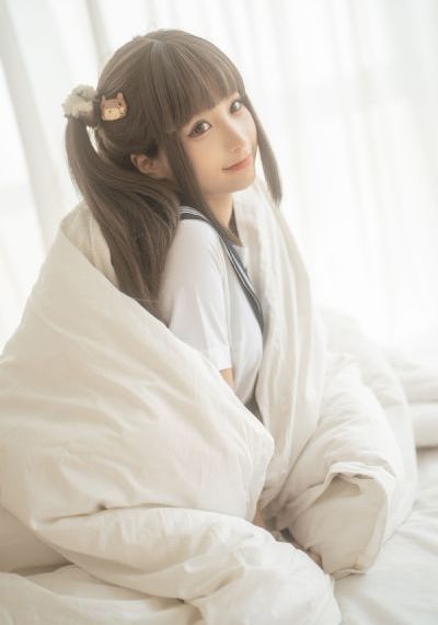 美女扒开尿口让男人摸_蓝光最新电影在线观看